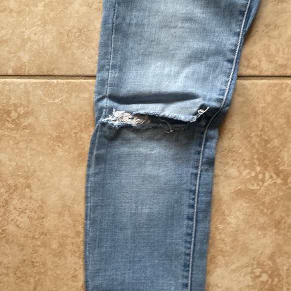 Used Women’s 710 Super Skinny Jeans - Picture 3 of 6